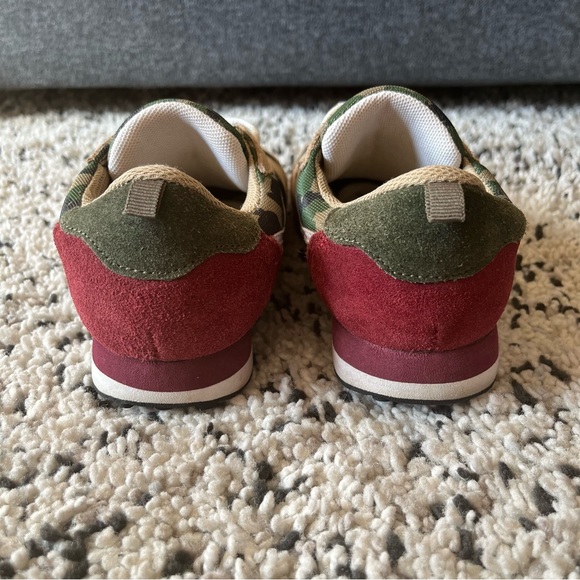 Joe Fresh Women’s Camo Sneakers with Laces Neutral Green Basic Streetwear Size 6 - Picture 4 of 7